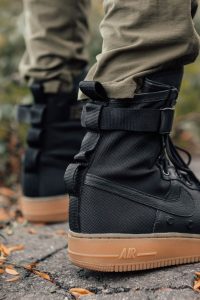 tênis nike air force 1 special field mid
